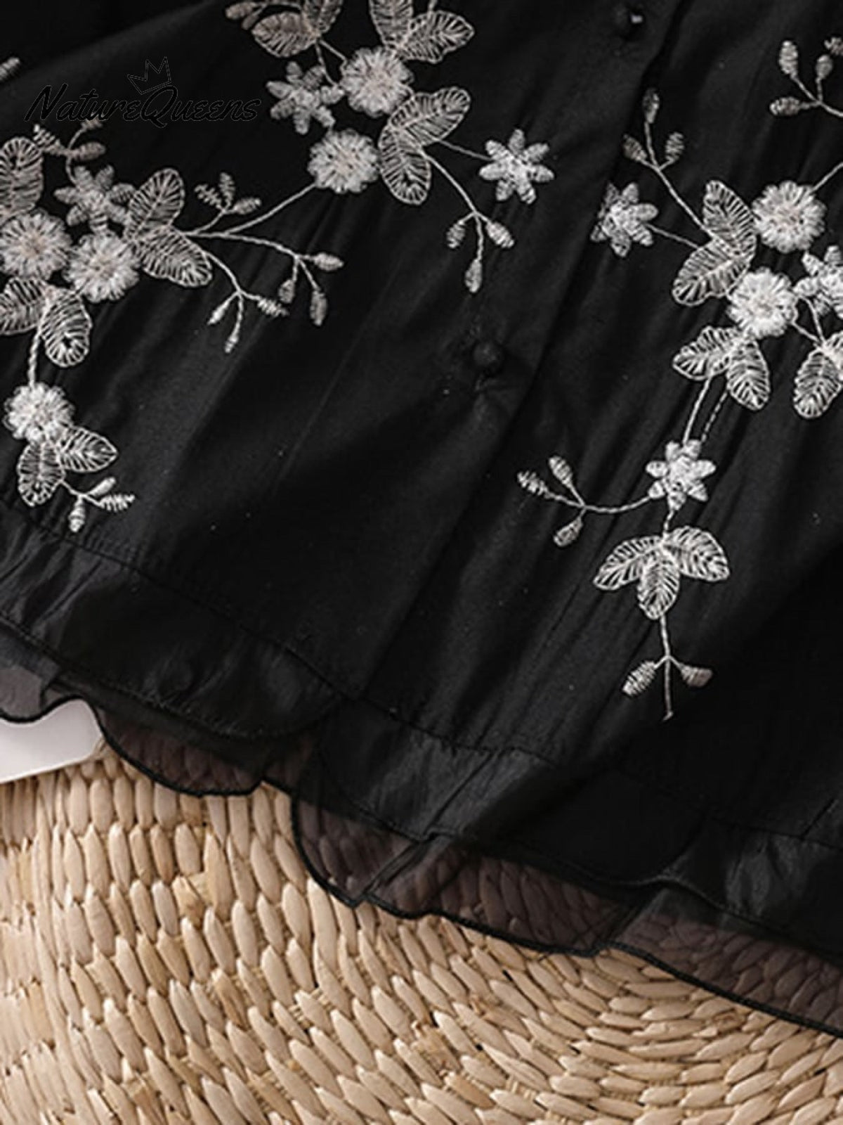 Art Retro Embroidery 3/4-Sleeve Patchwork Shirt