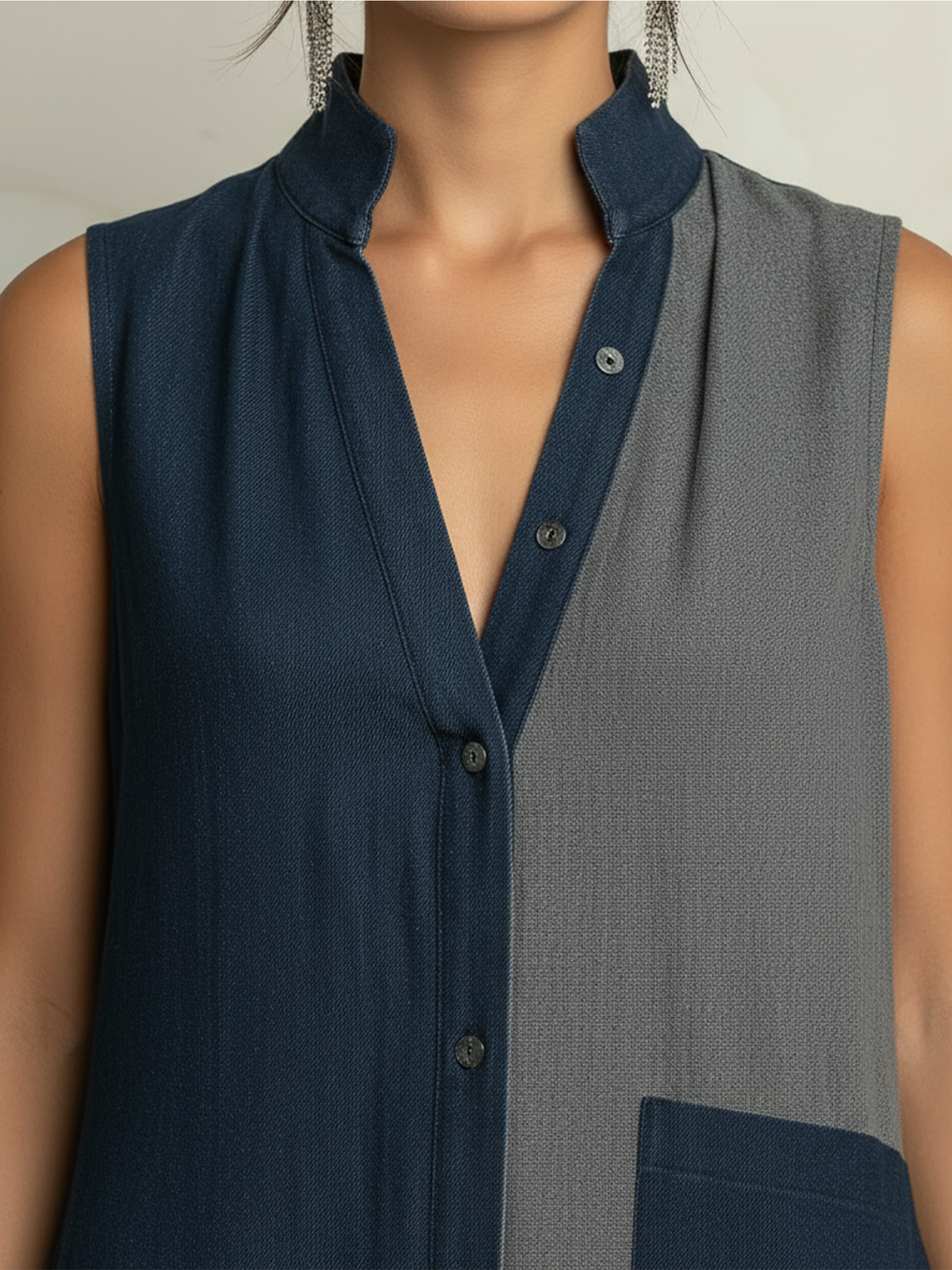 Colorblock Denim Maxi Shirt Dress with Sleeveless Button-Front Casual Maxi Dress