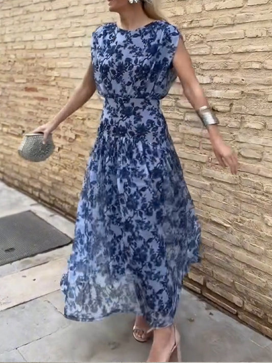 Elegant and Cozy Floral-Print Sleeveless Mesh Dress