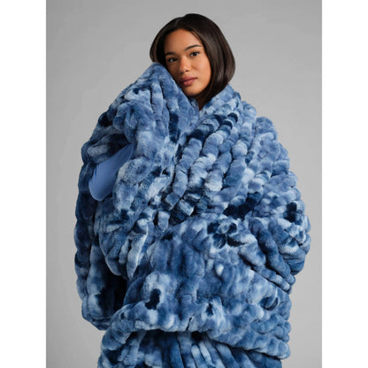 Dreamer Oversized Plush Blanket
