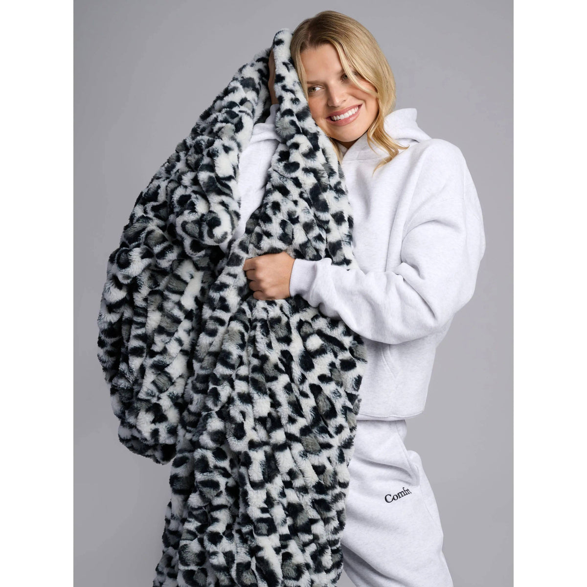 Dreamer Oversized Plush Blanket