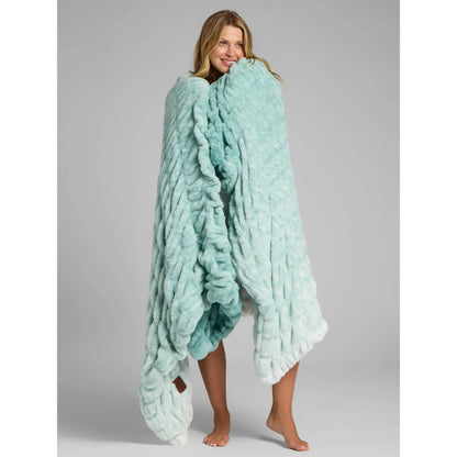 Dreamer Oversized Plush Blanket