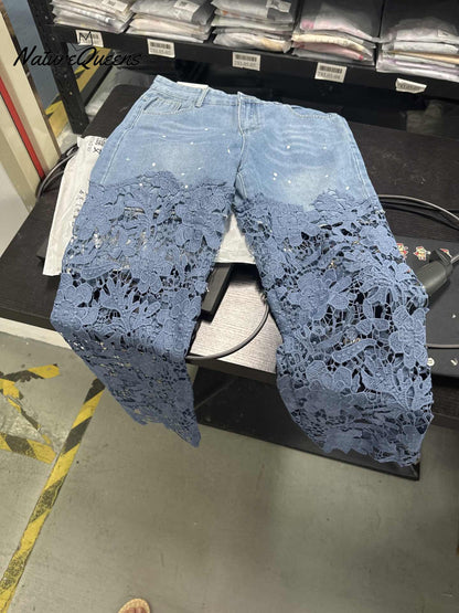 Mid Waist Buttoned Lace Patchwork Jeans